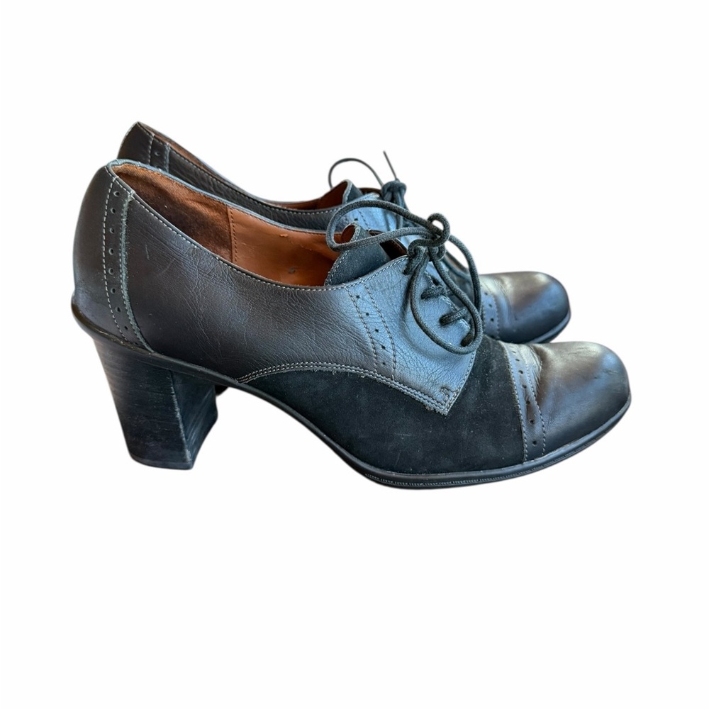 1990s Naturalizer Kinser Black Leather & Suede Lace-Up Oxford Block Heels